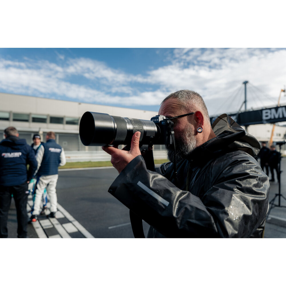 1026487_E.jpg - Leica SL3-P Mirrorless Camera - Image 5