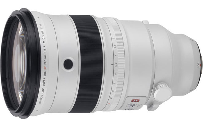 1014638_B.jpg - Fujifilm XF 200mm f/2 OIS WR Lens - Image 2