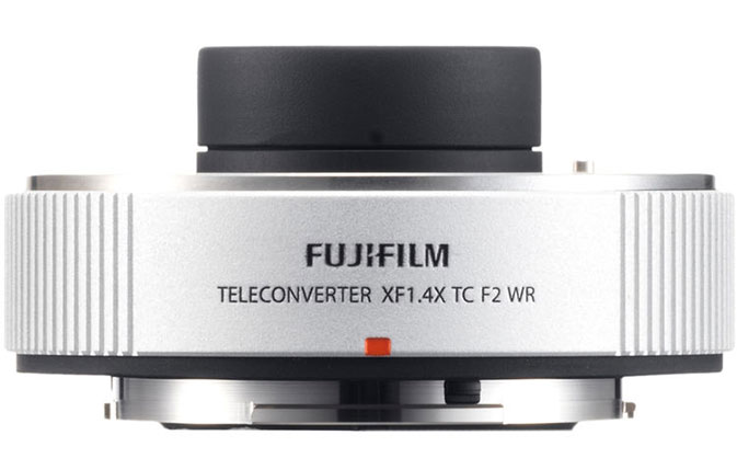 1014638_D.jpg - Fujifilm XF 200mm f/2 OIS WR Lens - Image 4