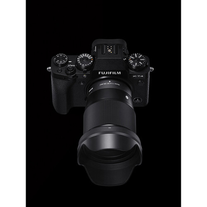1019288_A.jpg - Sigma  FUJIFILM X Mount 16mm f/1.4 DC DN Contemporary Lens - Image 1