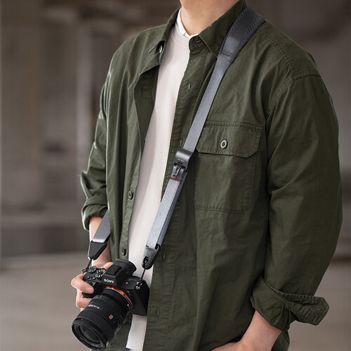 1021838_A.jpg - PGYTECH Camera Shoulder Strap (Rock Grey) - Image 1