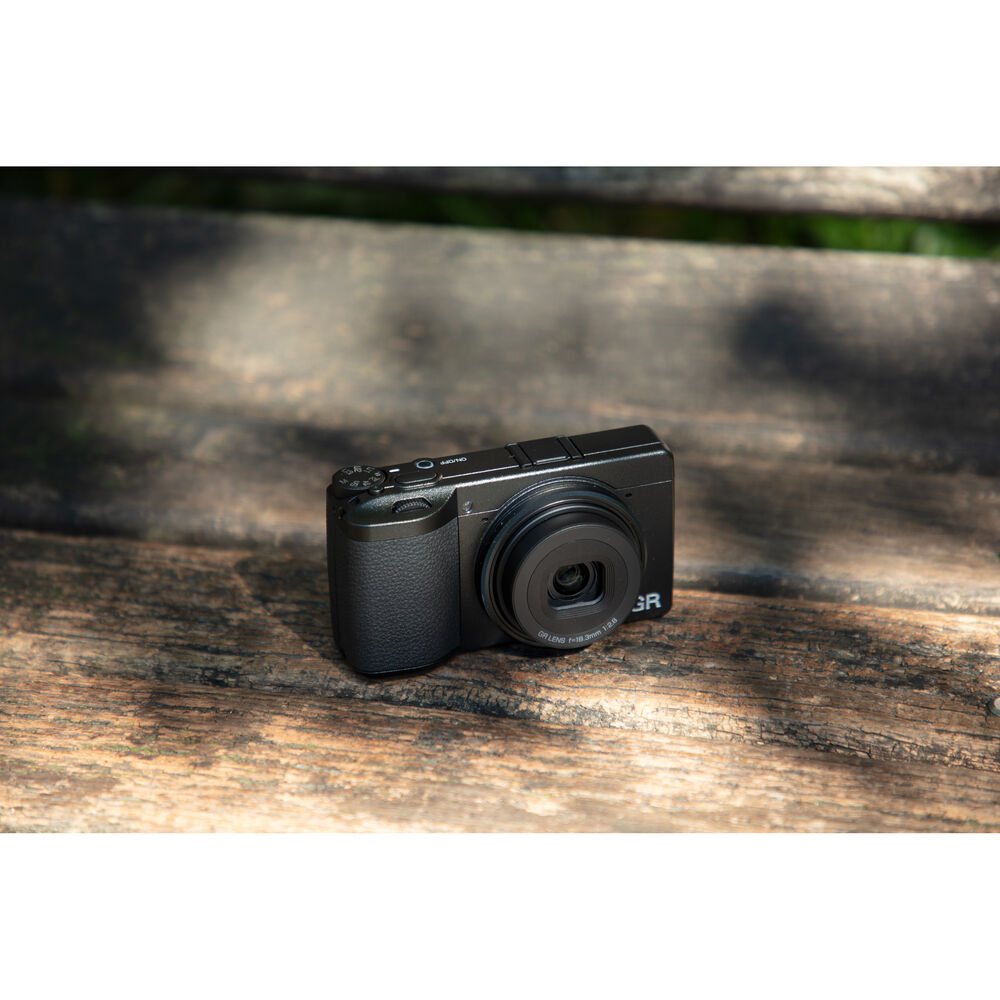 1025228_D.jpg - Ricoh GR IV Camera - Black - Image 4