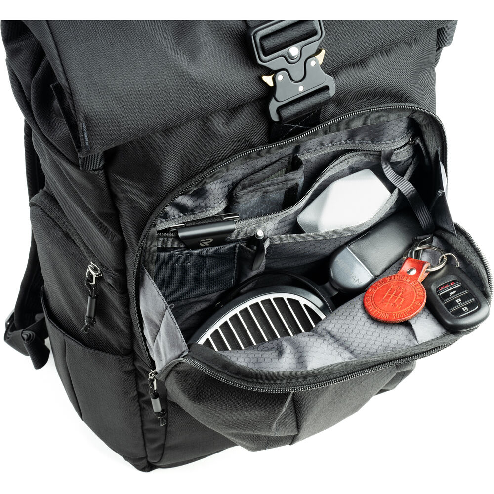 1026168_C.jpg - ThinkTank FocusPoint Rolltop Camera Backpack (Greenway, 22 L) - Image 3