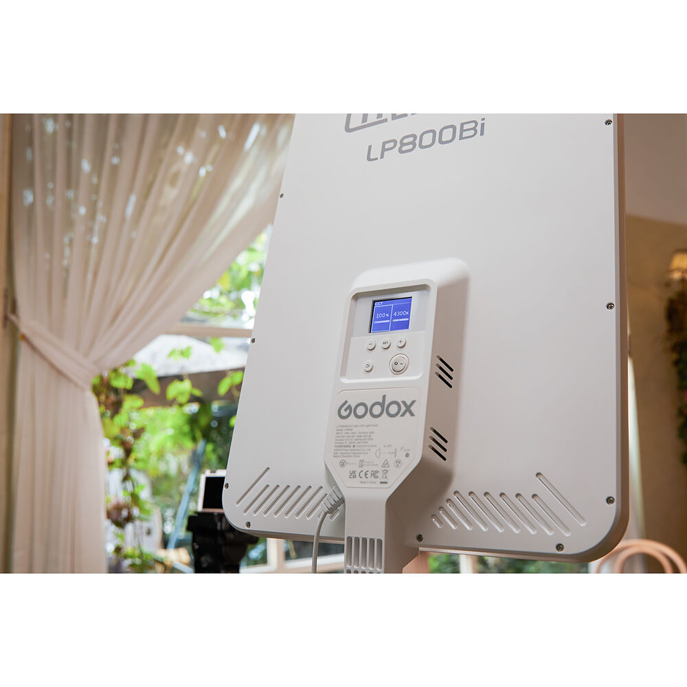 1026448_B.jpg - Godox Litemons LP800Bi Bi-Colour LED Light Panel - Image 2