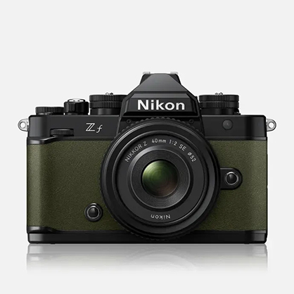 1021699.jpg - Nikon Zf with 40mm Lens Kit Moss Green - Thumbnail