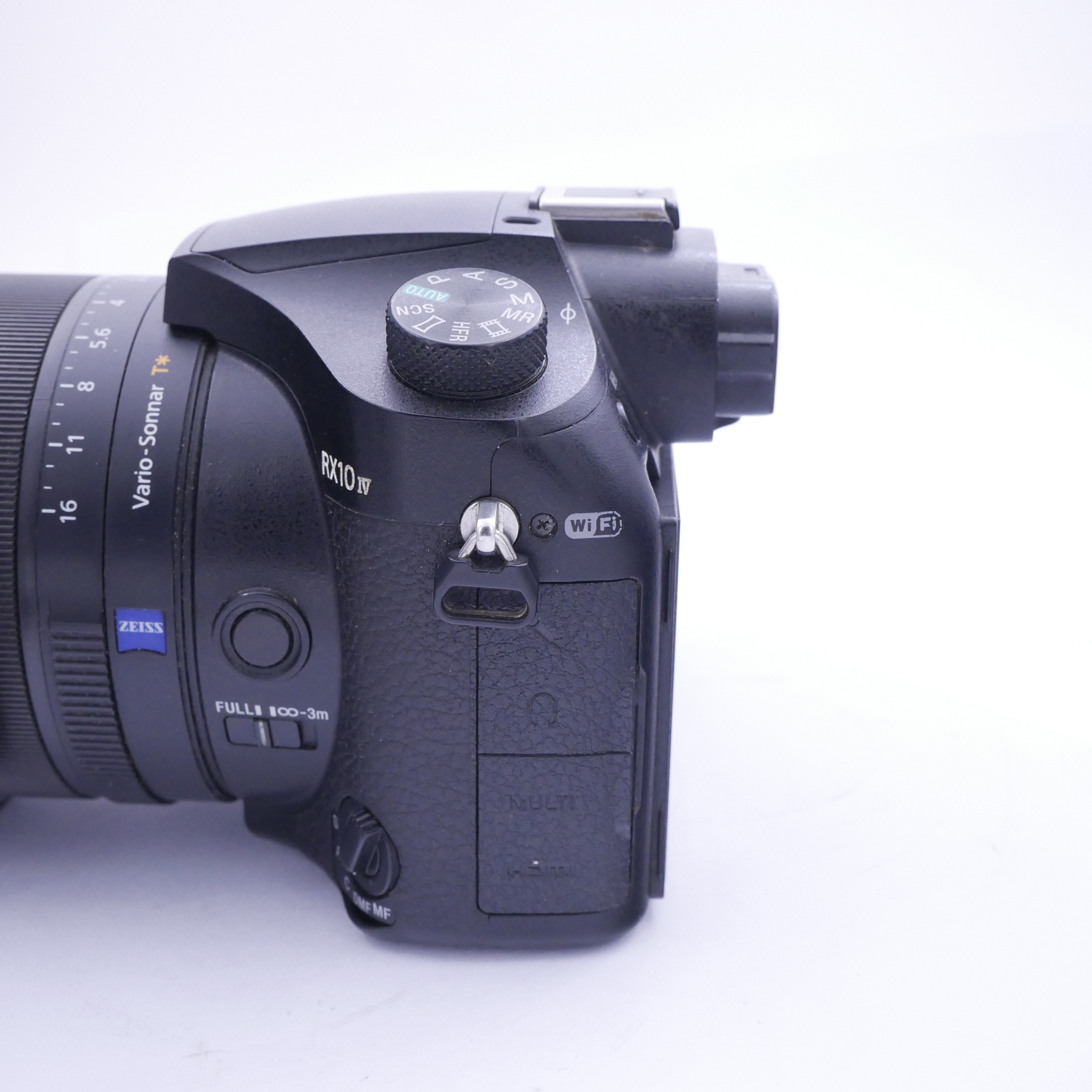 S-H-2FSP9V_3.jpg - Sony RX10 IV  - Image 2