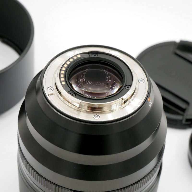 S-H-38K2HV_3.jpg - Fujifilm XF 50mm F/1.0 R WR Lens - Image 2