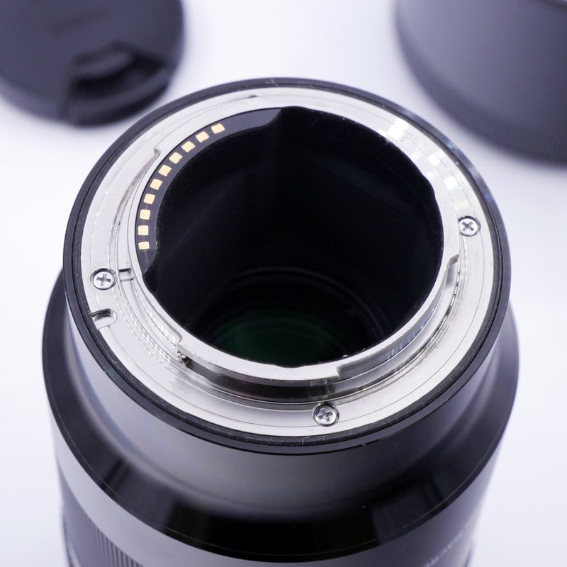 S-H-39J3H8_3.jpg - Sigma AF 70mm F/2.8 DG Macro Art Lens in Sony E Mount - Image 2