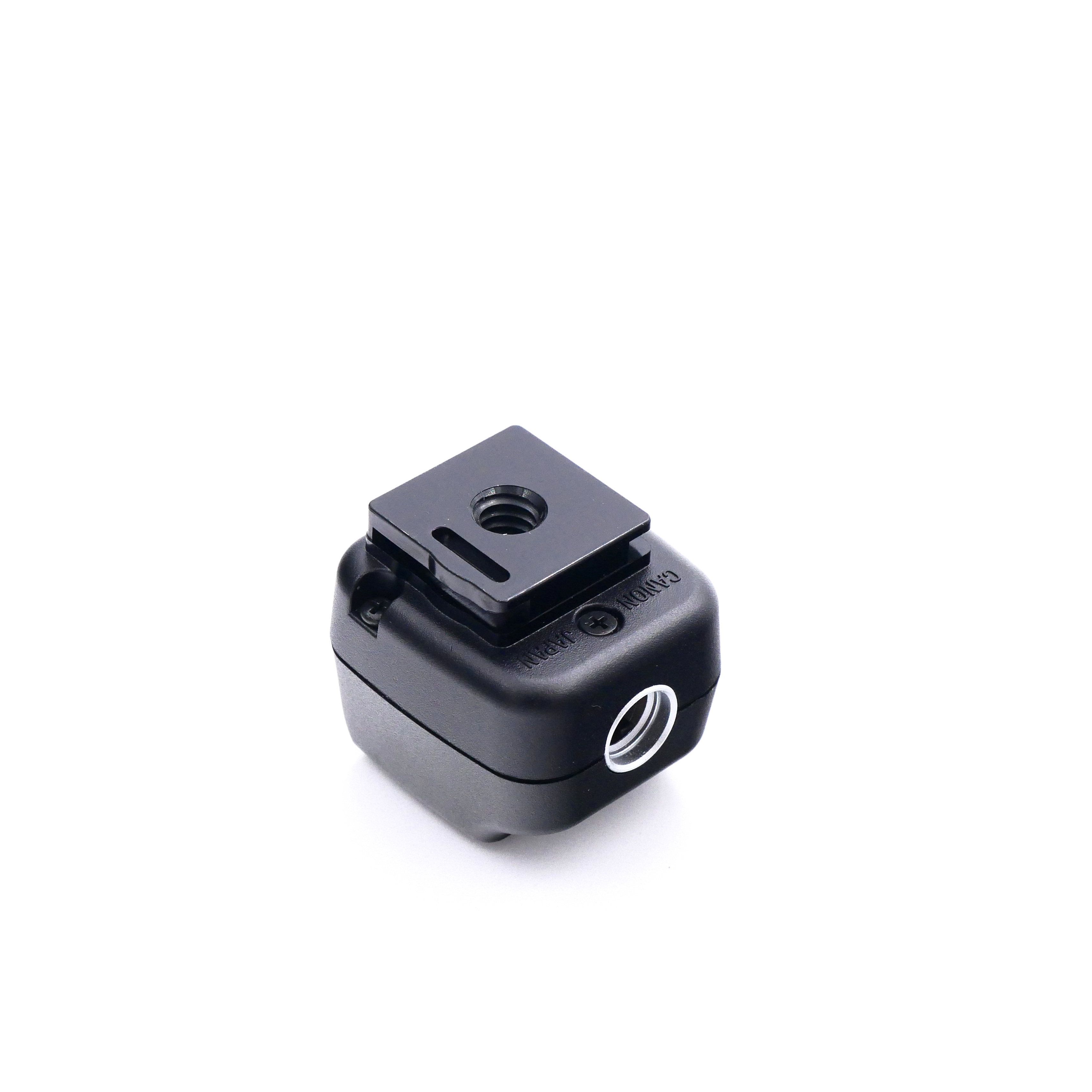 S-H-3JUY5U_3.jpg - Canon Off Camera Shoe Adaptor OA-2 - Image 1