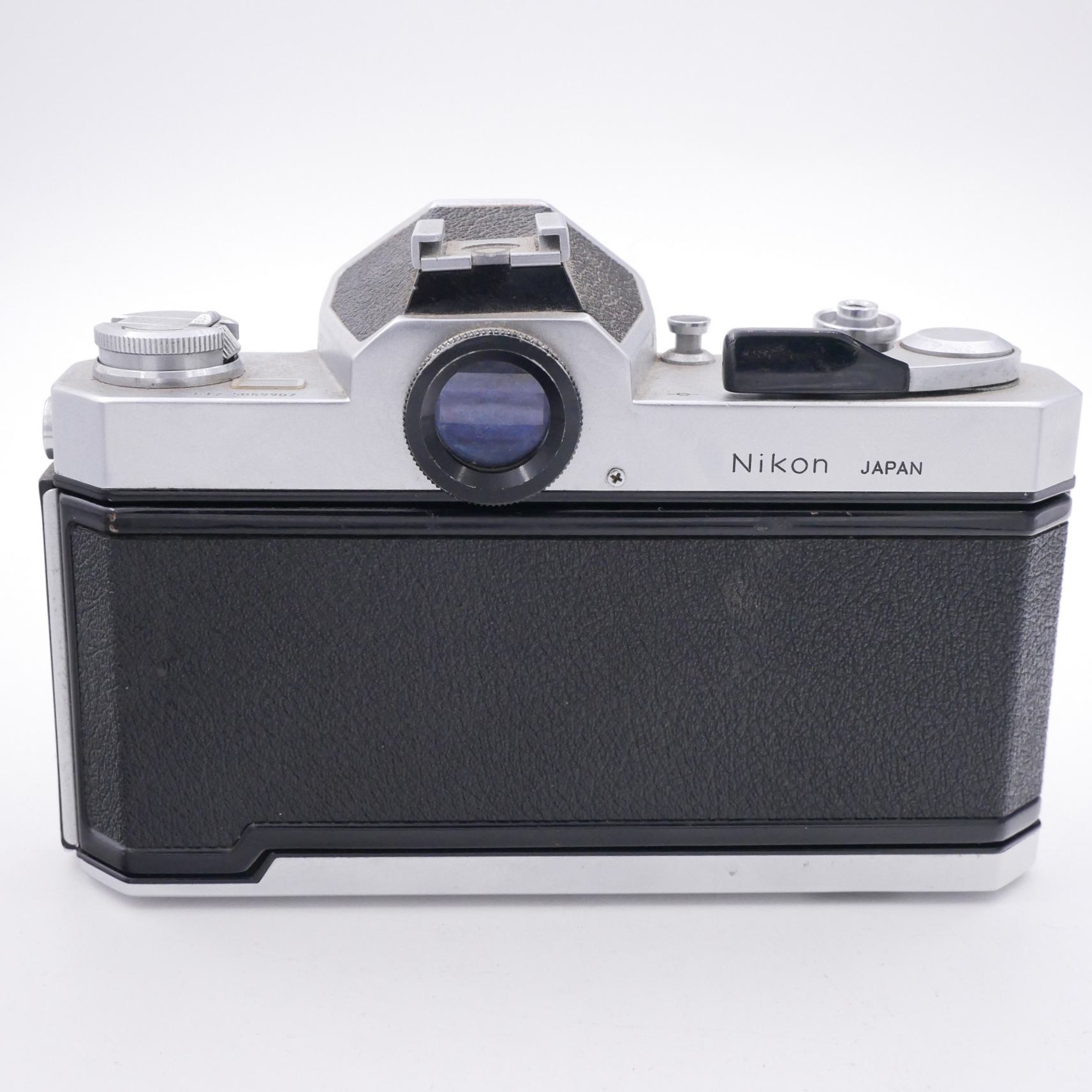 S-H-3YLP4S_2.jpg - Nikkormat + 50mm F2  - Image 1