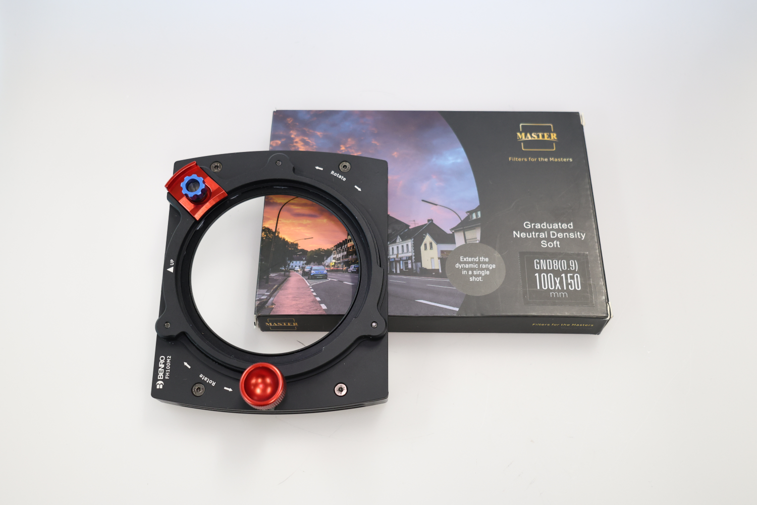 S-H-46YE2D_4.png - Benro FH100M2K2 Filter Holder Kit - Image 3