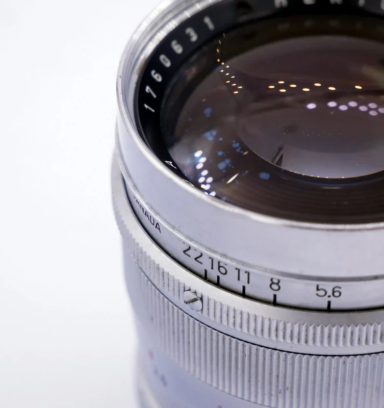 S-H-4YJWTT_5.webp - Leitz 125mm F/2.5 Hektor Lens on focusing mount (16446) - Leica Lens Made in Canada - Image 6