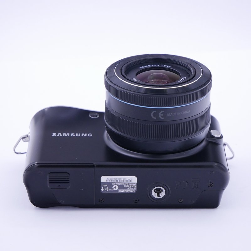 S-H-5ALVA2_4.jpg - Samsung NX100 + 20-50mm F/3.5-5.6 - Image 3