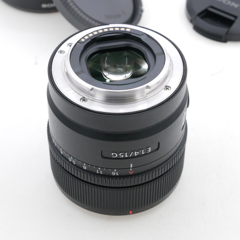 S-H-5Y82N2_3.jpg - Sony E 15mm F/1.4 G Lens 