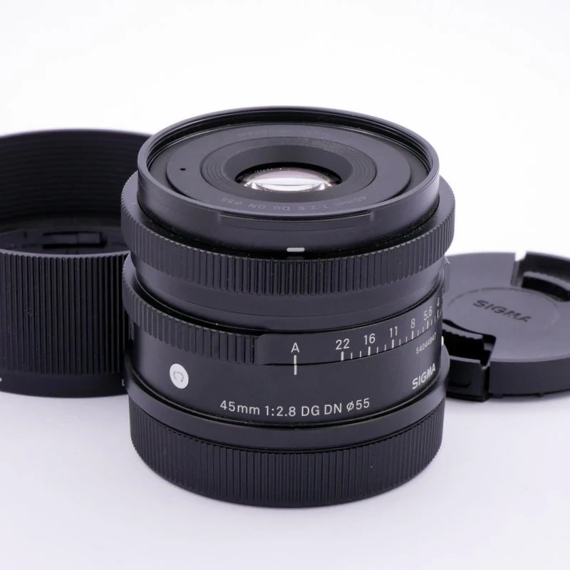 Best image for Sigma AF 45mm F/2.8 DG DN Contempory Lens in L-Mount