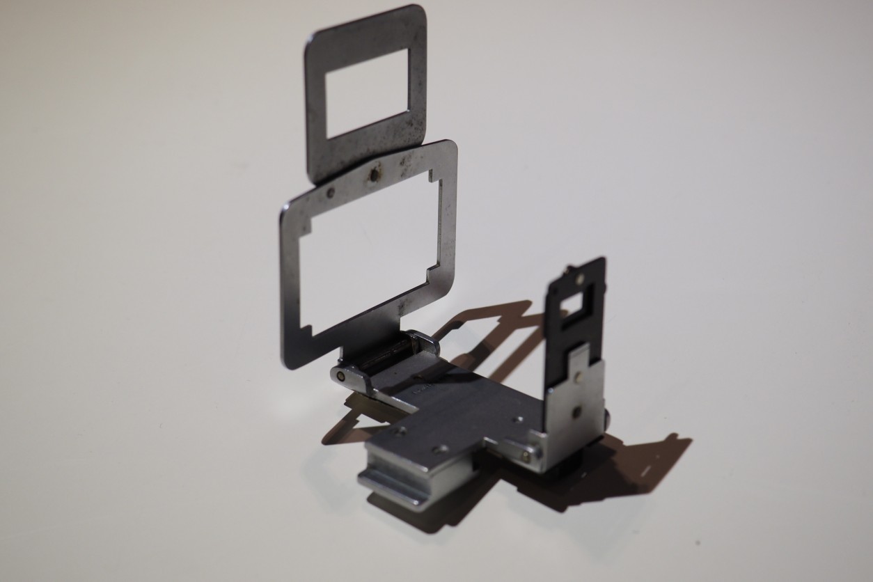 S-H-7A2LTW_3.jpg - Kodak Retina foldable finder - Image 1