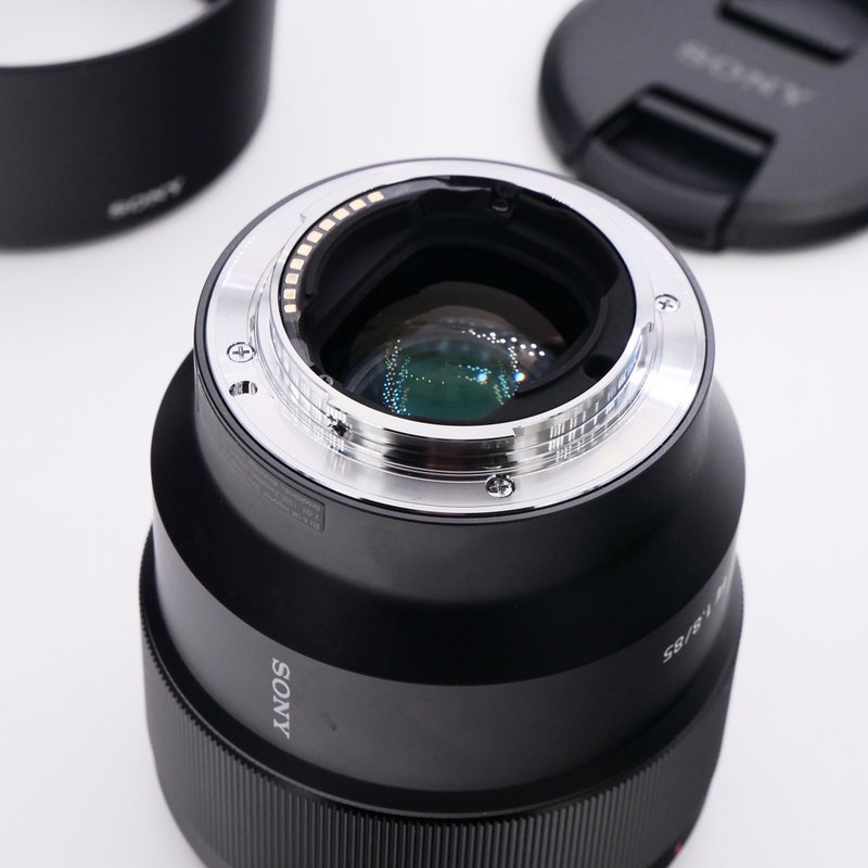 S-H-8H46CW_3.jpg - Sony FE 85mm F/1.8  - Image 2