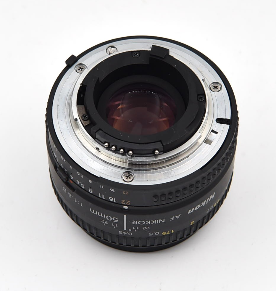 S-H-8K87UE_3.jpg - Nikon AF50mm F1.8D - Image 1