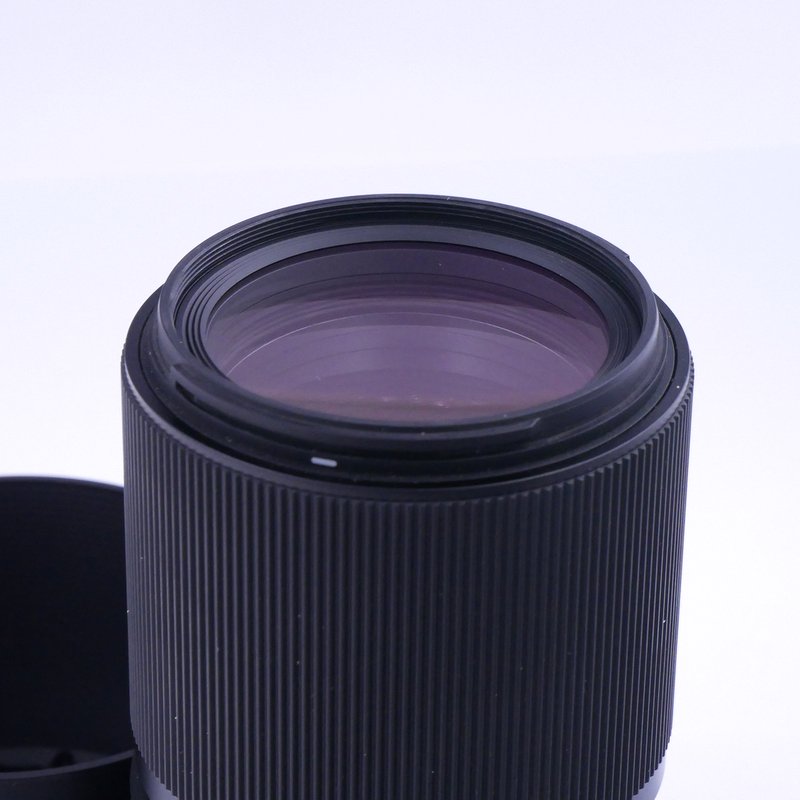 S-H-8LVRVM_2.jpg - Sigma AF 105mm F/2.8 DG DN Art Macro Lens in Sony FE Mount - Image 2