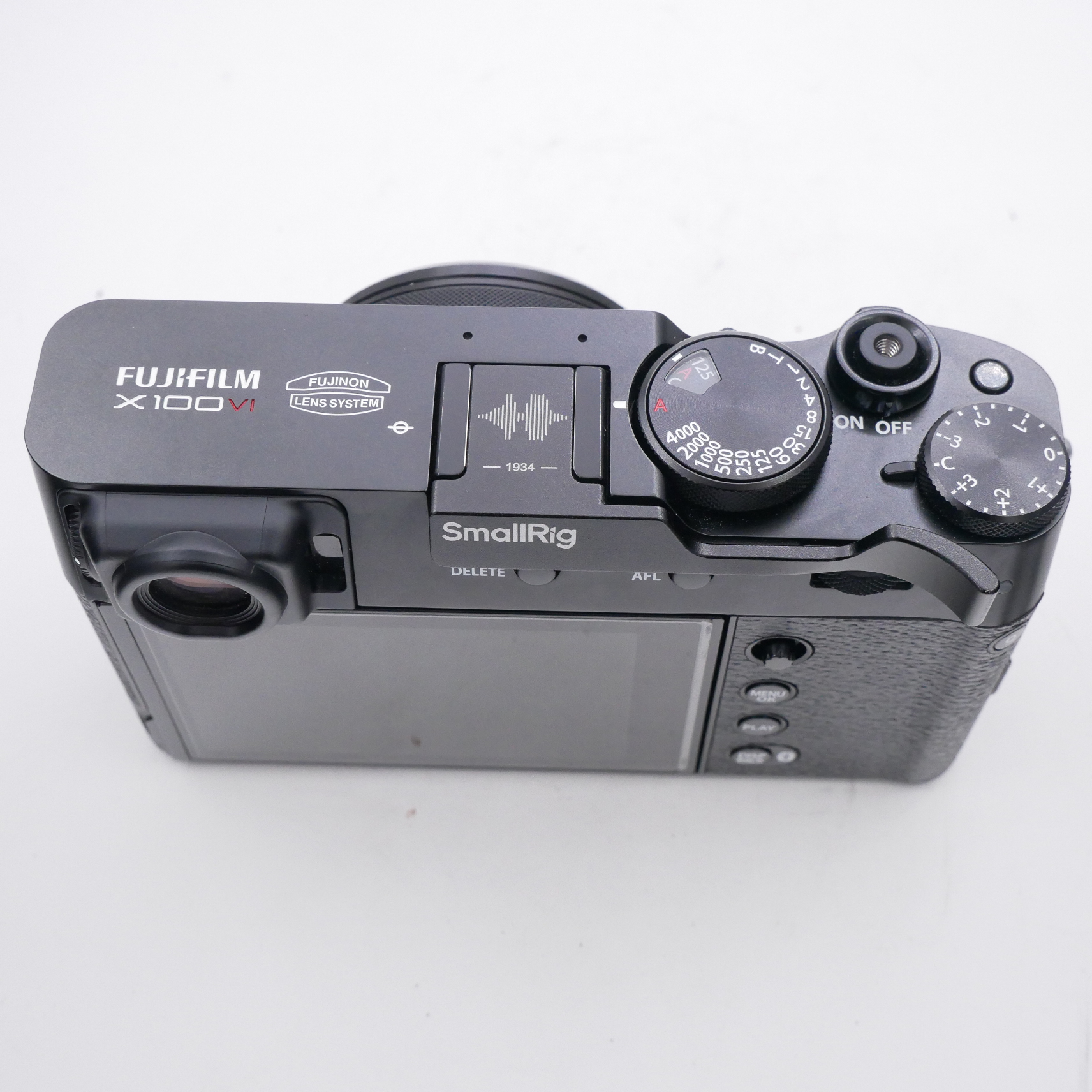 S-H-9CWSCP_3.jpg - Fujifilm X100VI 2,400 Frames  - Image 2