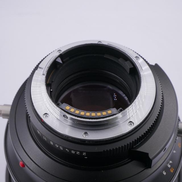 S-H-9NJ9Y2_5.jpg - Leica MF 180mm F/2 APO Summicron-R ROM Lens - Image 1