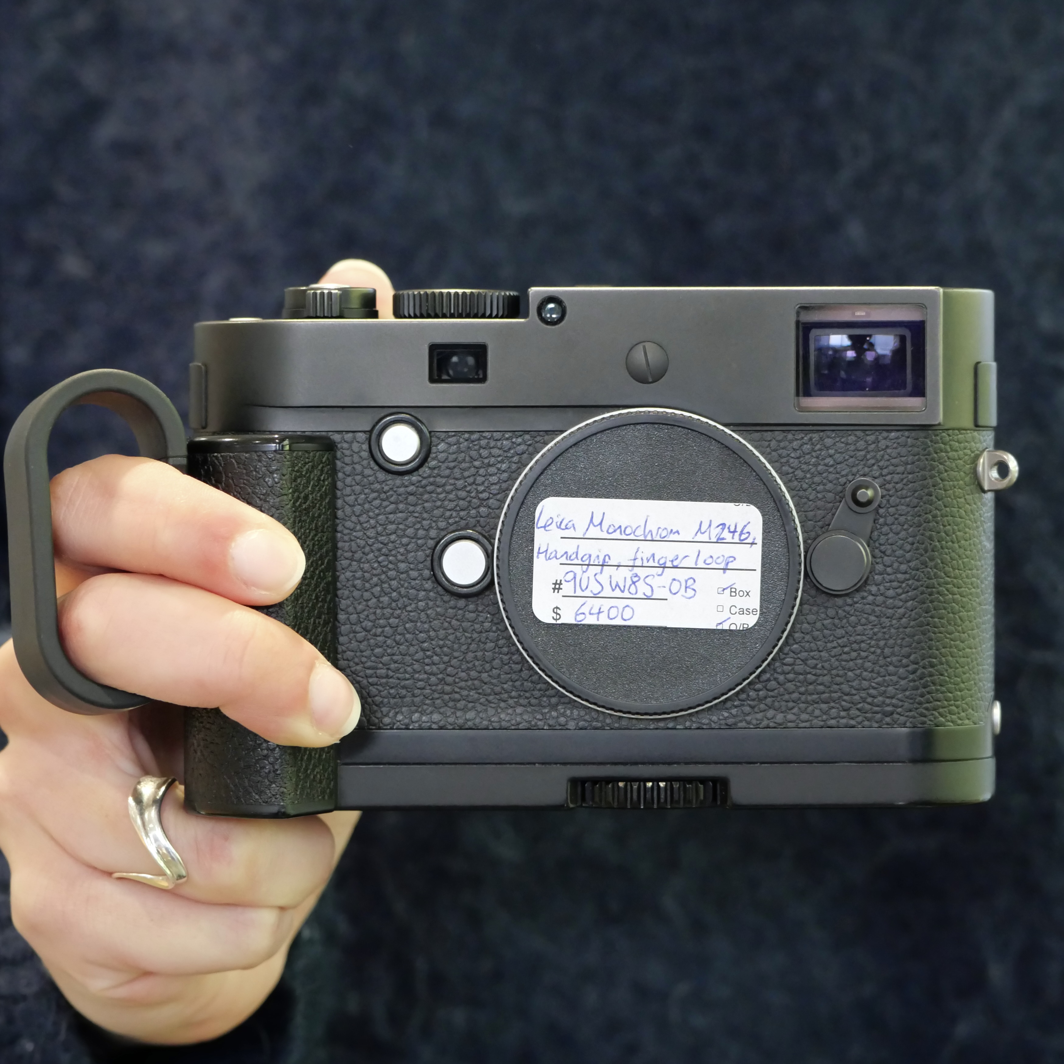 S-H-9USW8S_10.jpg - Leica Monochrom M246 with Leica Handgrip M and Finger Loop - Image 9