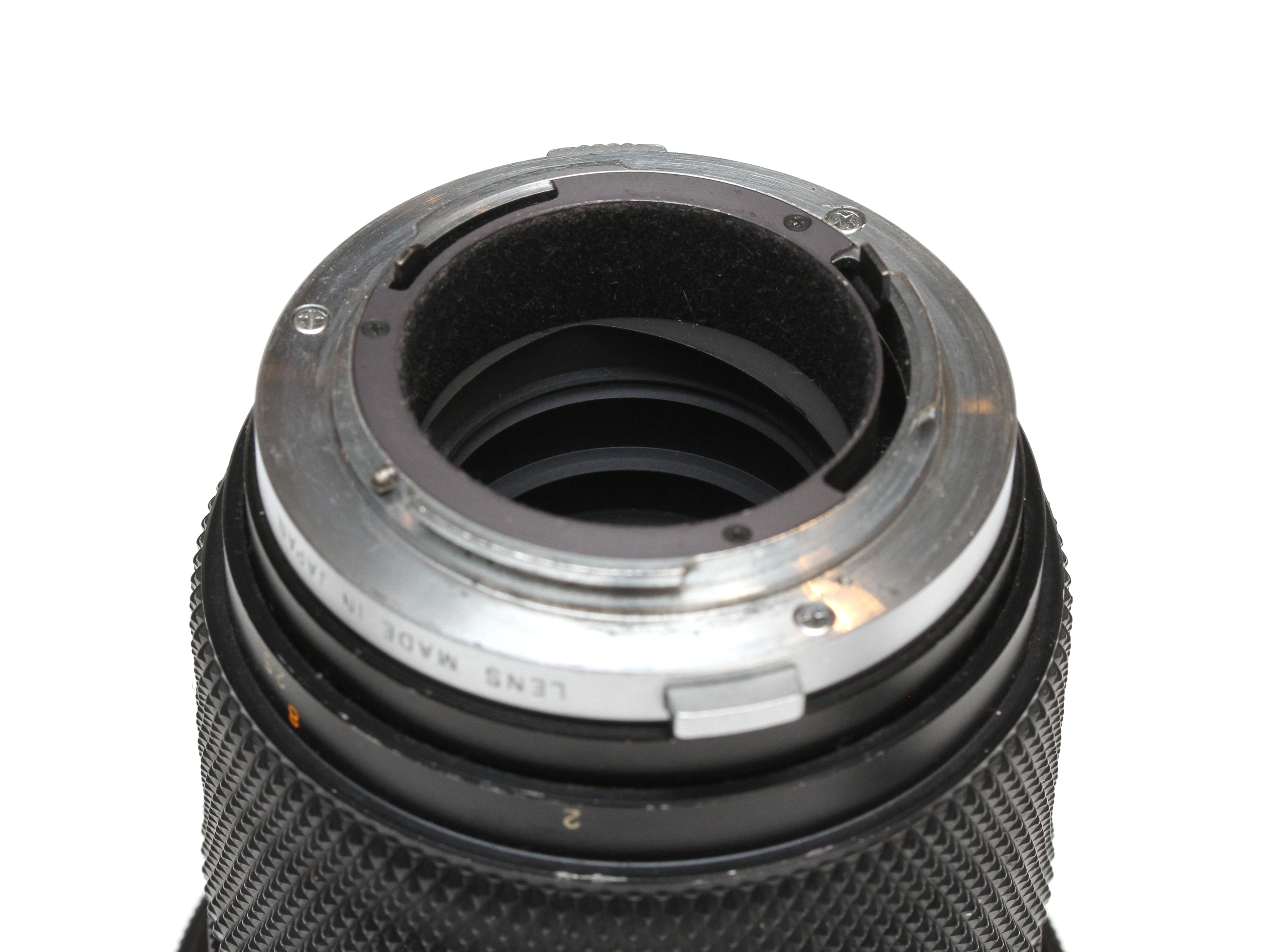 S-H-9WM5RN_3.jpg - Olympus MF 180mm F/2.8 Zuiko Auto-T Lens in OM Mount - Image 1