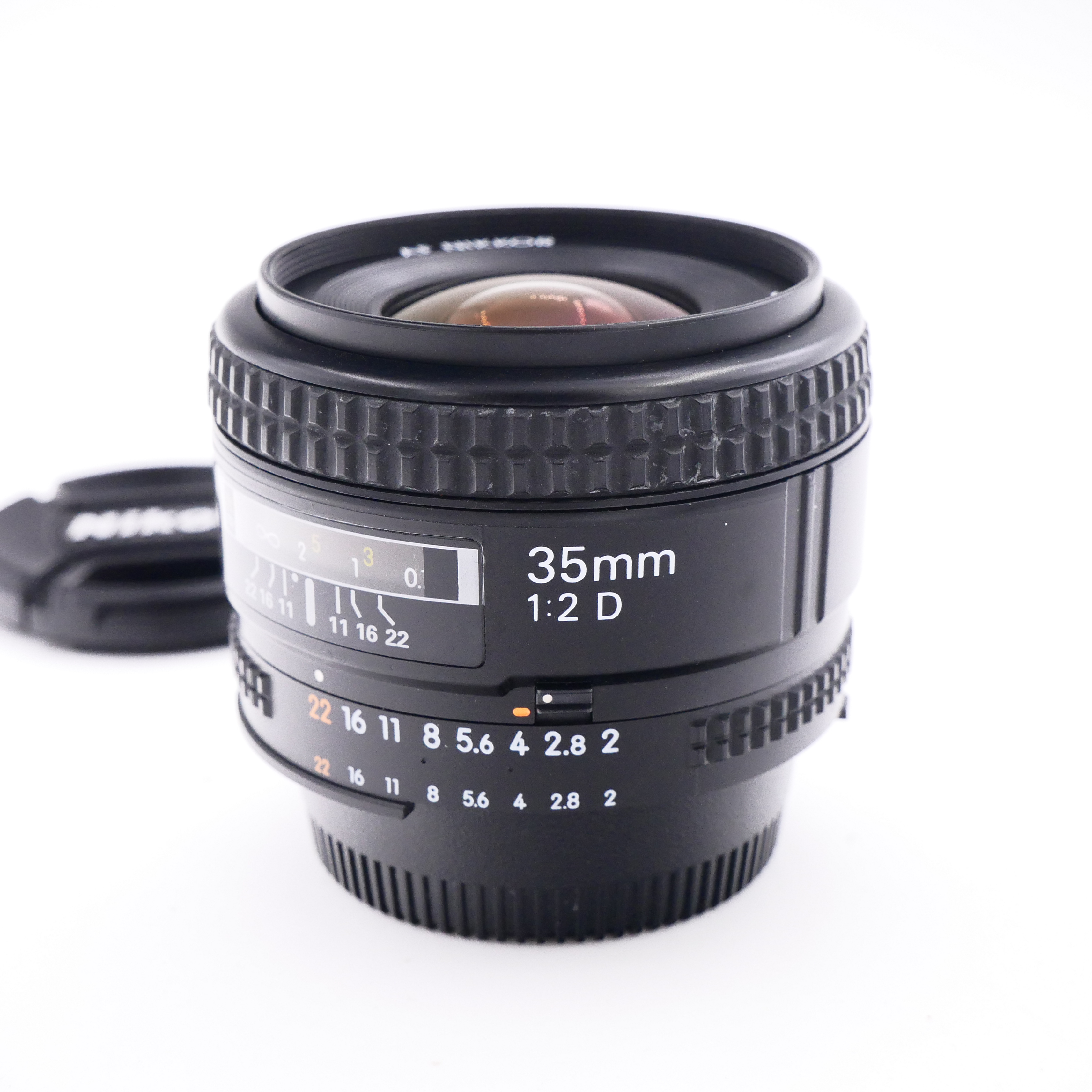 S-H-A2RC8S_1.jpg - Nikon AF 35mm F2 D Lens - Thumbnail