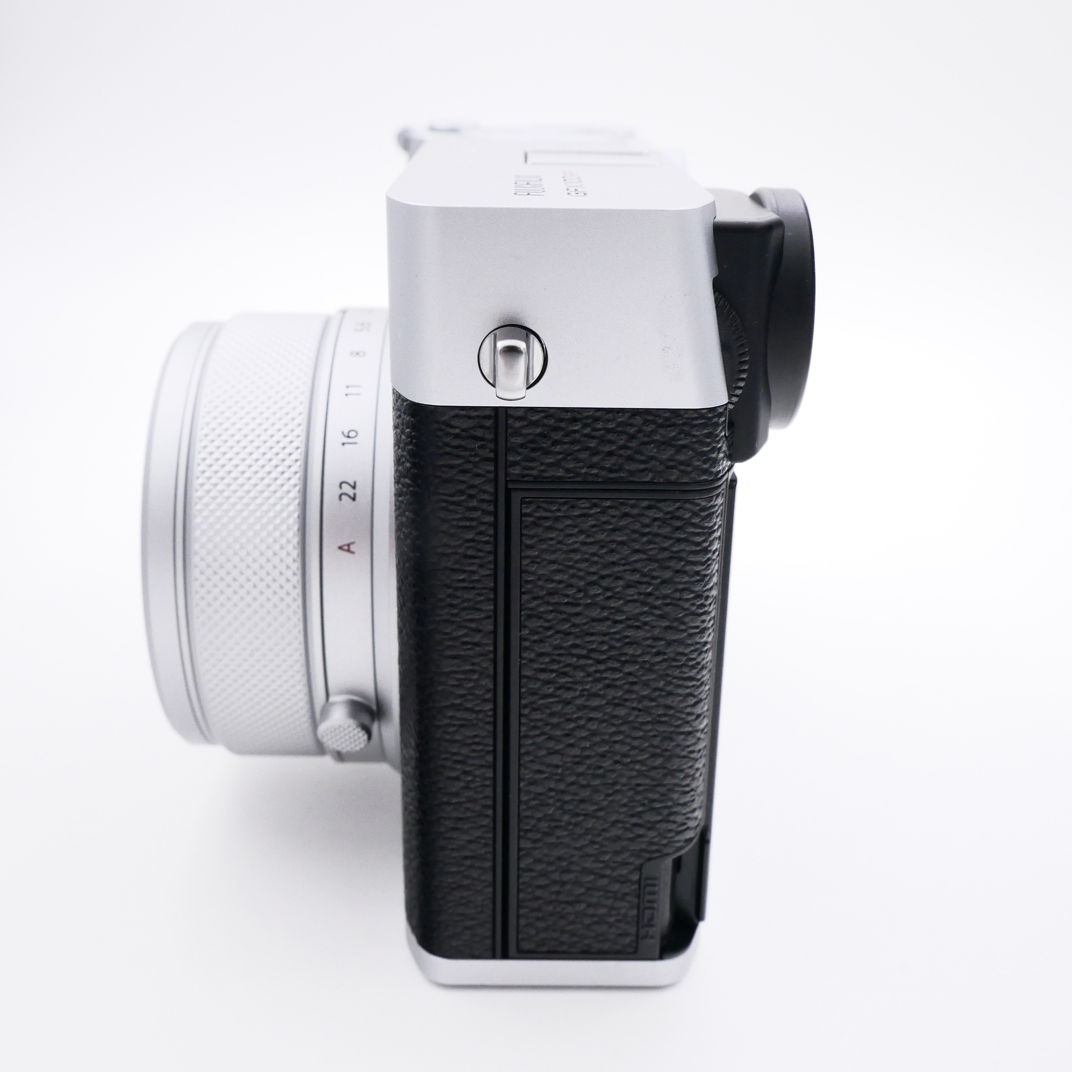 S-H-AA2N8A_4.jpg - Fujifilm GFX100RF  - Image 3