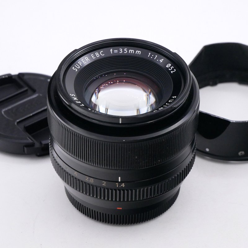 S-H-AF5R4M_2.jpg - Fujifilm XF 35mm F/1.4 Asph Lens - Image 2
