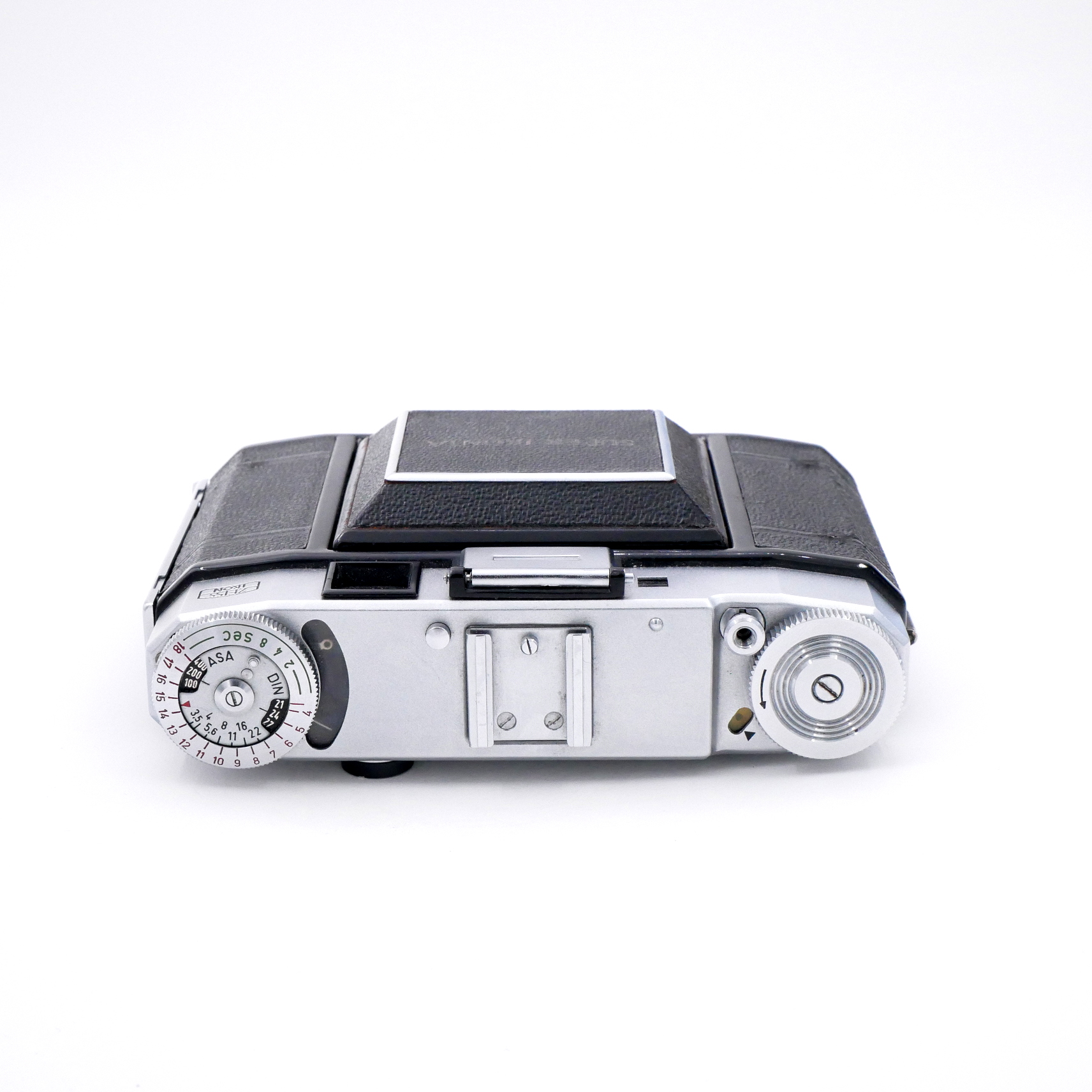 S-H-AF5U4Y_6.jpg - Zeiss Ikon Super Ikonta Folding Film Camera with Tessar 75mm f3.5 - Image 5