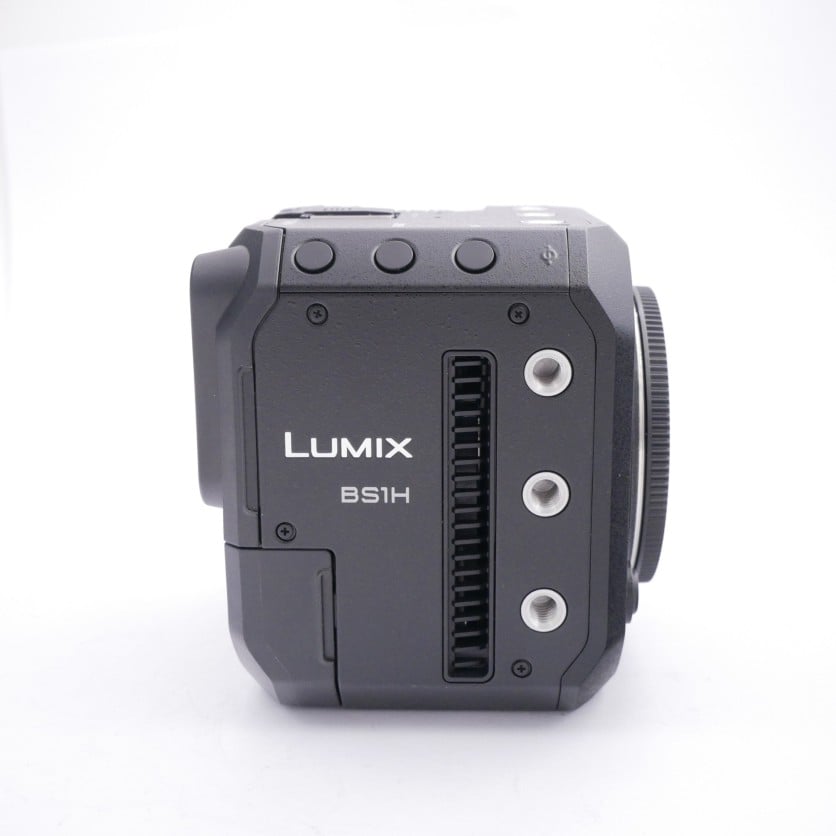 S-H-C7C4N9_4.jpg - Panasonic BS1H Full Frame Mirrorless Camera for Videographers (Was $2795) - Image 3