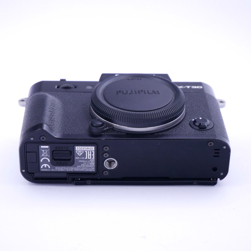 S-H-CF5THW_4.jpg - Fujifilm X-T30 Body - Image 3