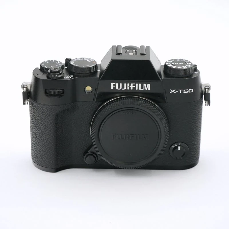 S-H-CFR7KH_2.webp - Fujifilm X-T50 Body + Smallrig Handgrip - Only 4700 Frames! - Image 3
