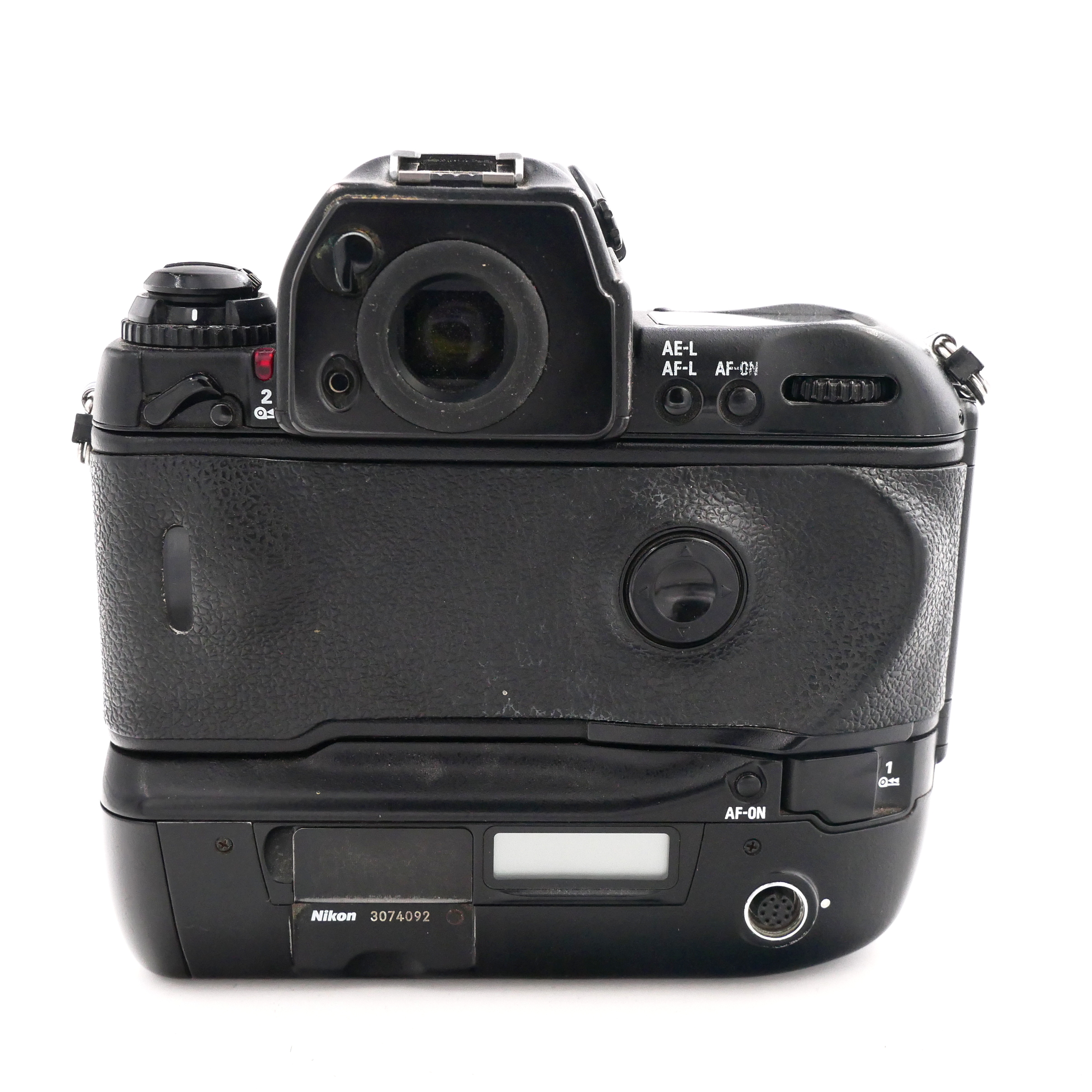 S-H-CMAJYK_2.jpg - Nikon F5 Body Only - Image 1