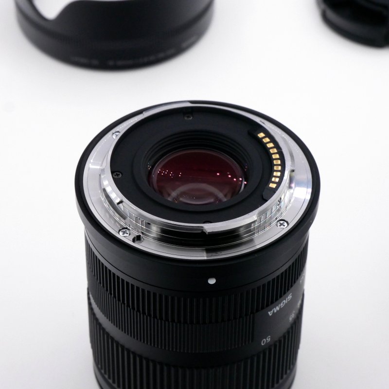 S-H-CWVFAR_3.jpg - Sigma AF 18-50mm F/2.8 DC DN Contempory Lens for L-Mount (APS-C) - Image 2