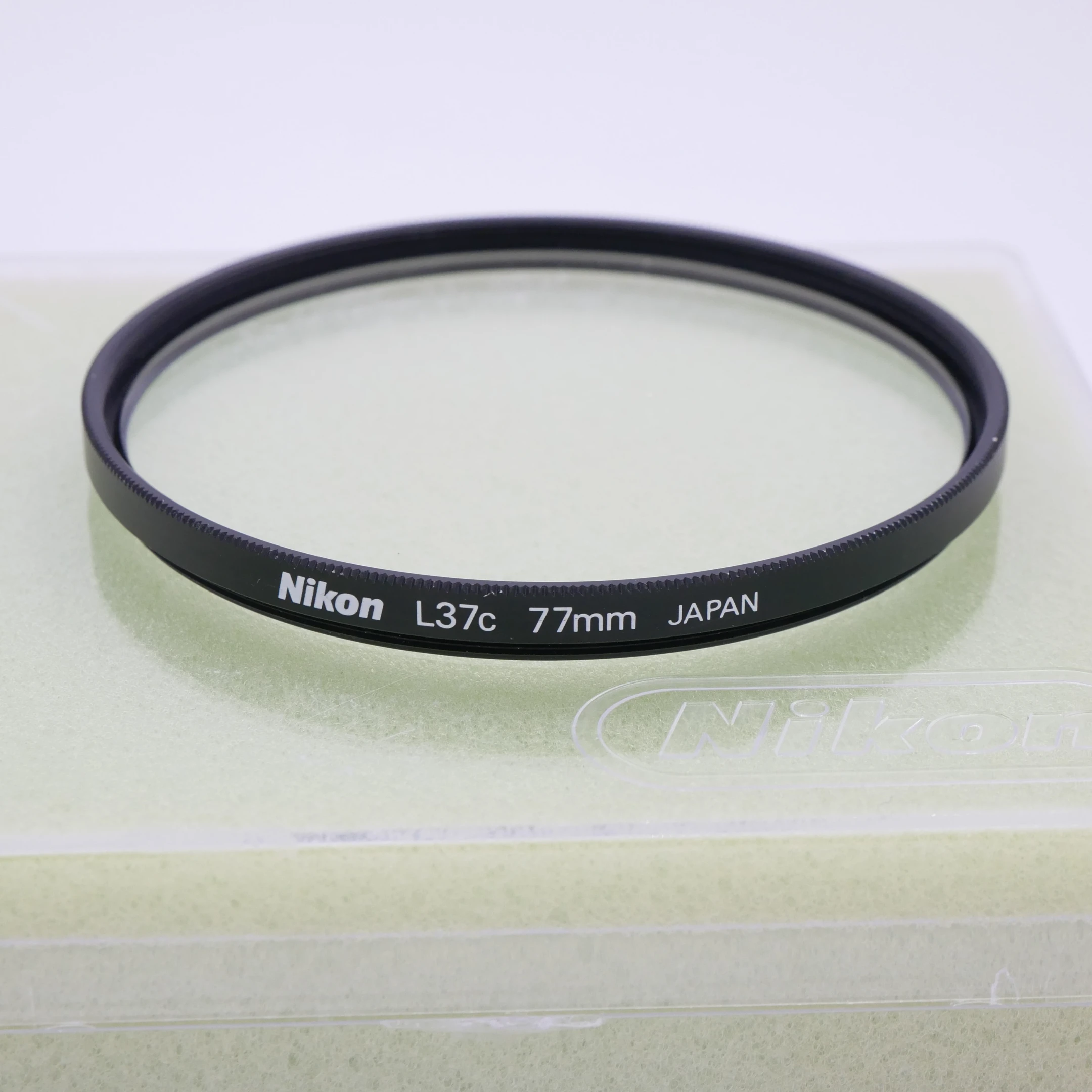 Best image for Nikon L37c 77mm Filter