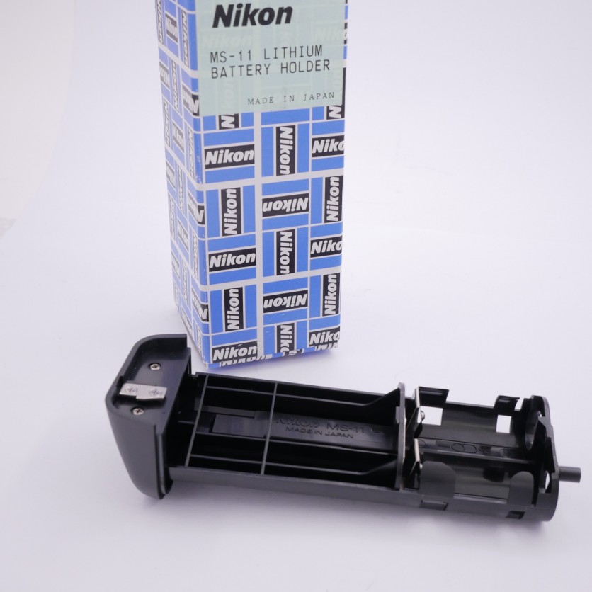 Best image for Nikon MS-11 Battery Holder