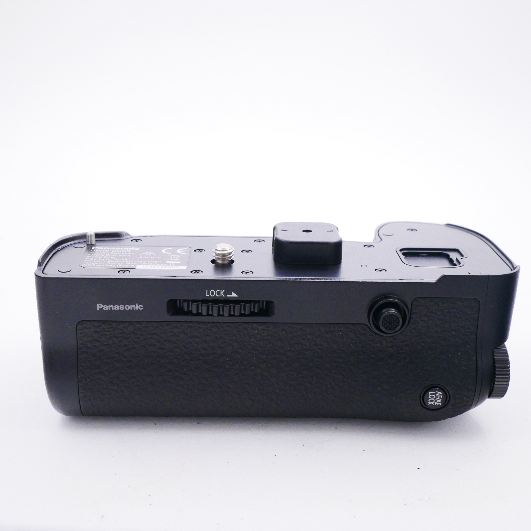 S-H-DAUXE9_3.jpg - Panasonic DMW-BGG9 Battery Grip - Image 1