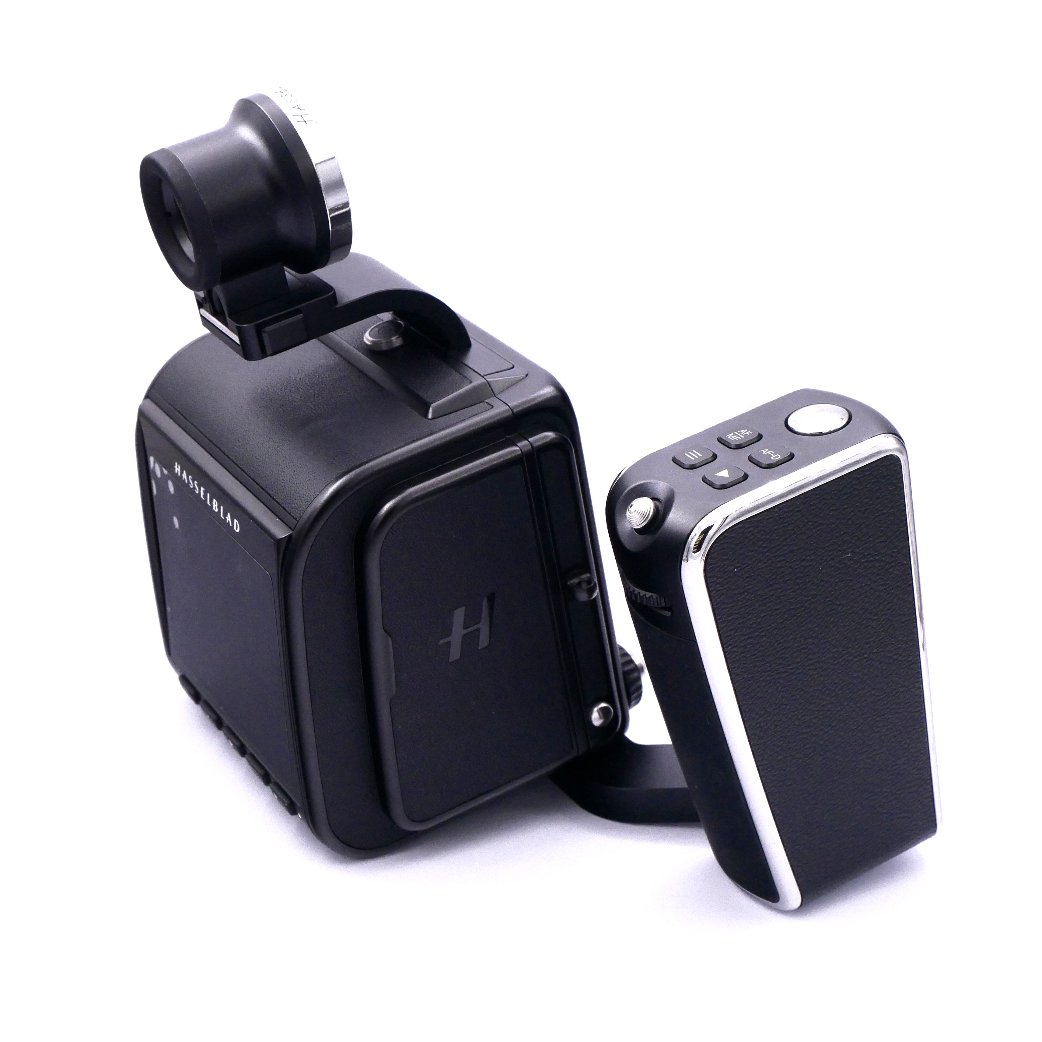 S-H-DKWLC7_5.jpg - Hasselblad 907X + CFV II 50C Moon edition Back + XCD 30mm F/3.5 Lens - Image 2