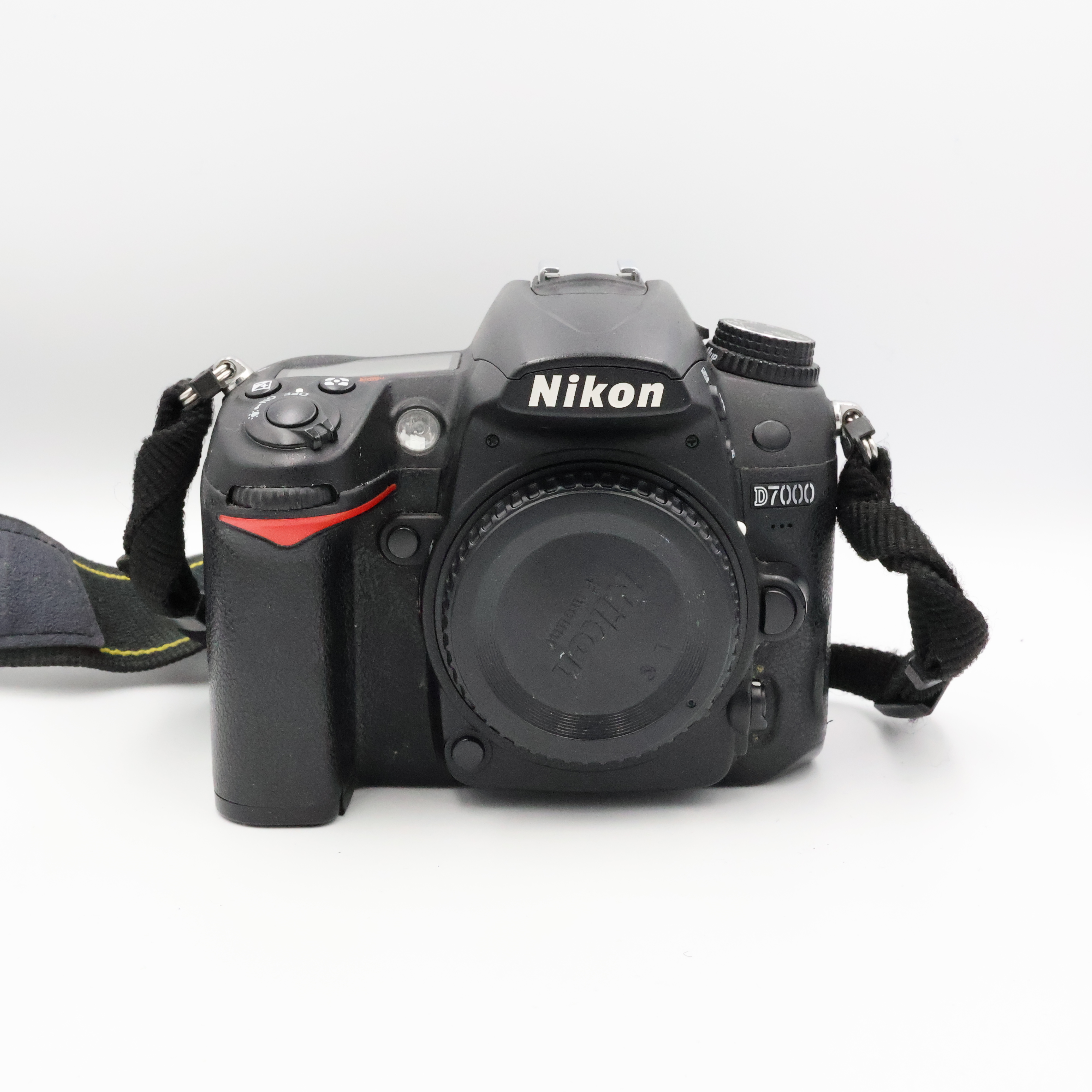 Best image for Nikon D7000 Body