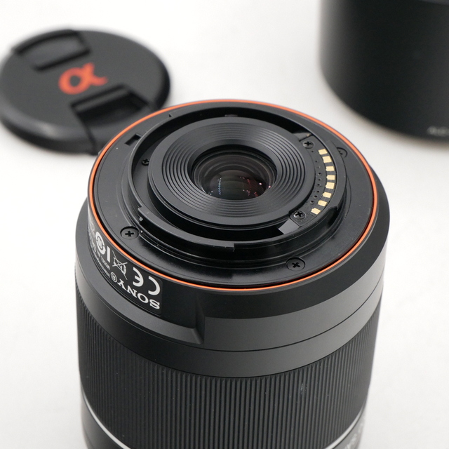 S-H-DX7S8X_3.jpg - Sony AF 55-200mm F/4-5.6 DT SAM Lens for A Mount