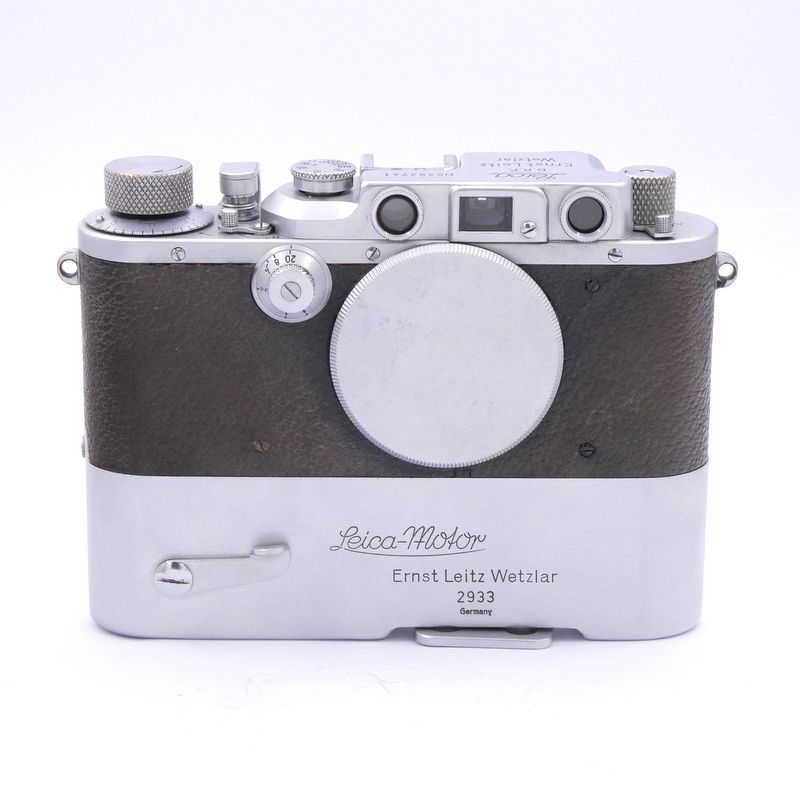 Best image for Leica IIIB Body with rare working Leica Motor (Mooly)