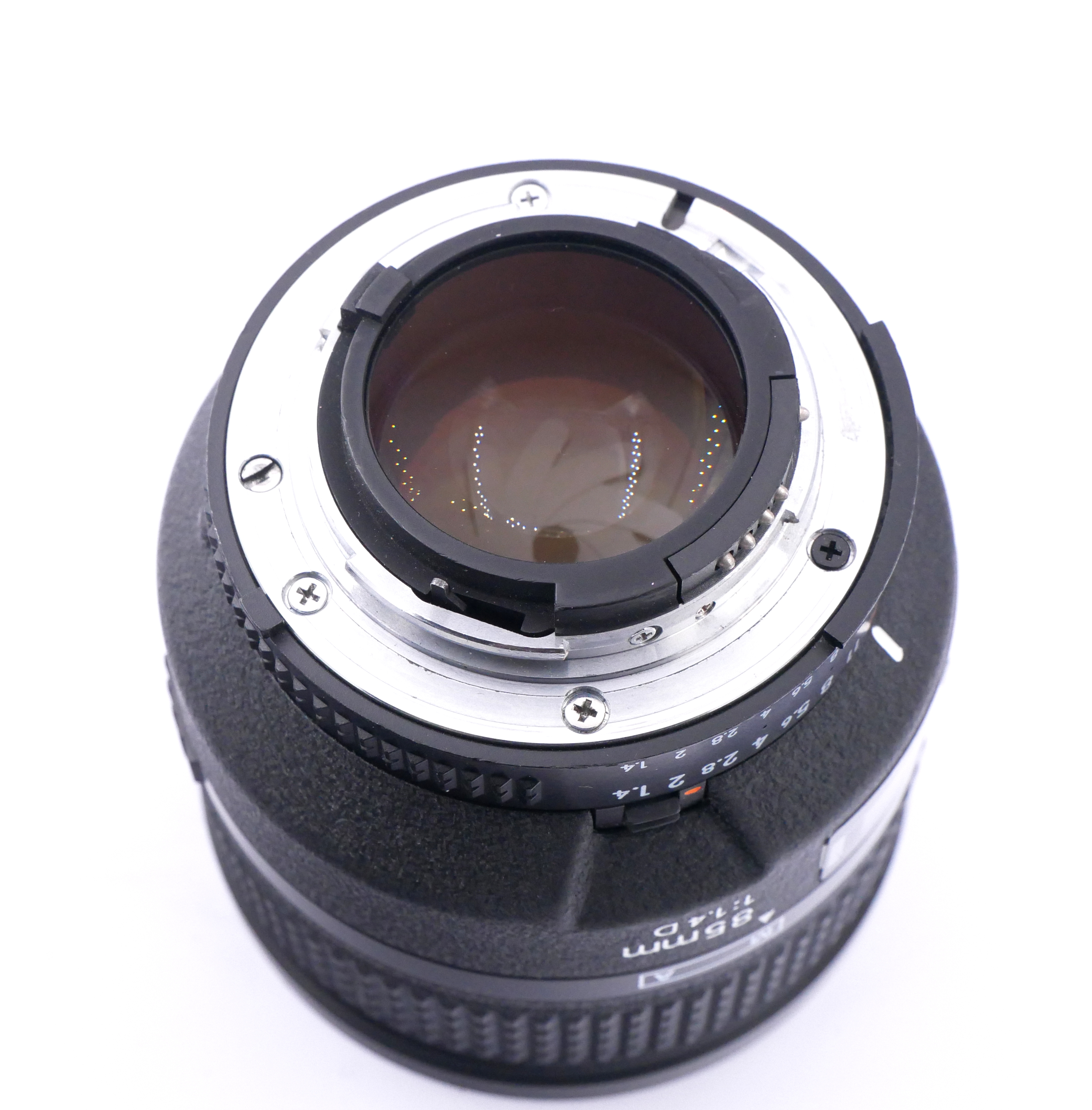 S-H-ECUM5M_3.jpg - Nikon AF 85mm F1.4 D Lens - Image 2