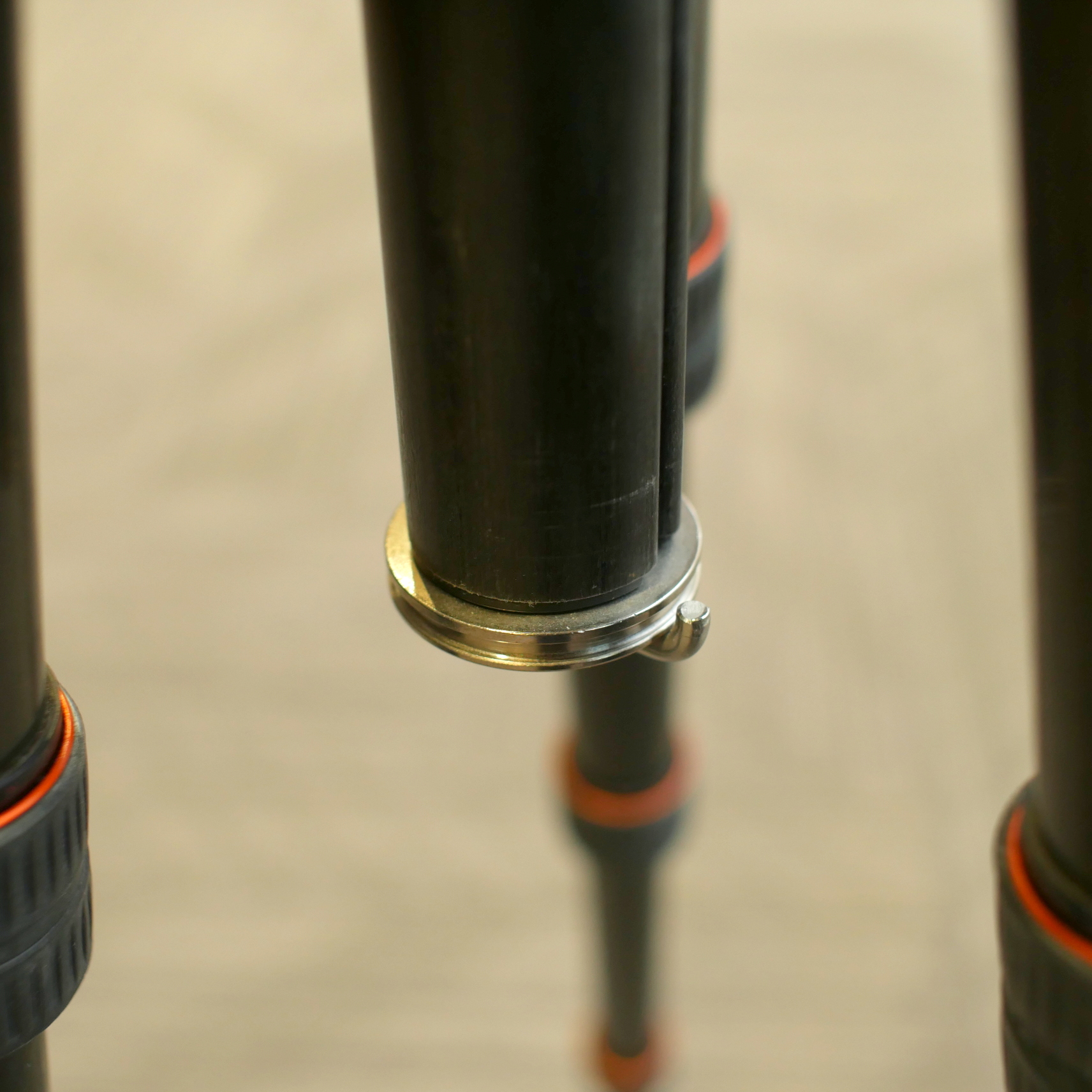 S-H-EDEHFP_4.jpg - Gitzo GT3840C Basalt Compact Tripod  - Image 3