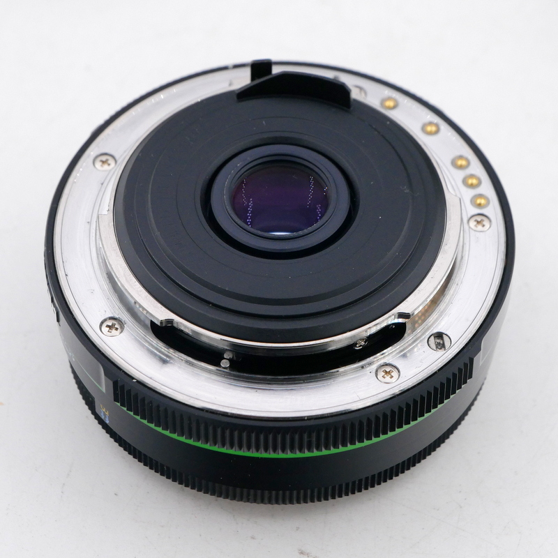 S-H-EKUUV3_3.jpg - Pentax AF 21mm F/3.2 AL Limited Lens