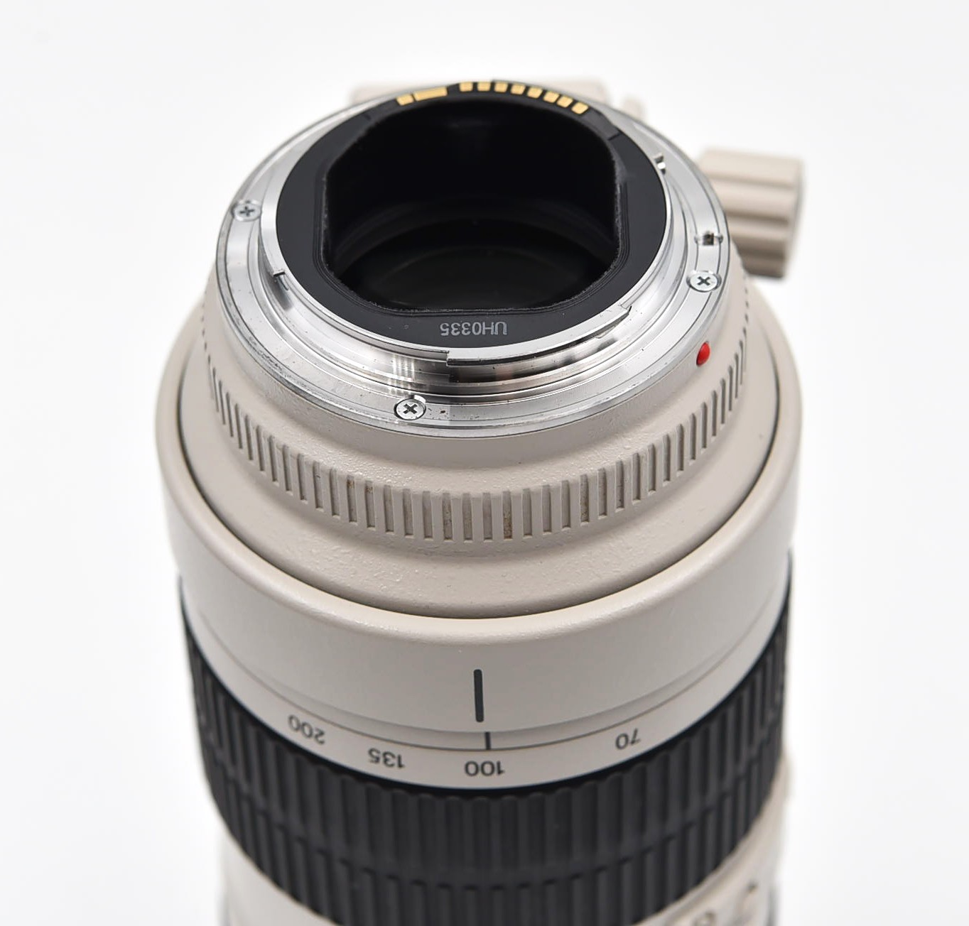 S-H-EMV57C_2.jpg - Canon EF 70-200mm F2.8 L - Image 1