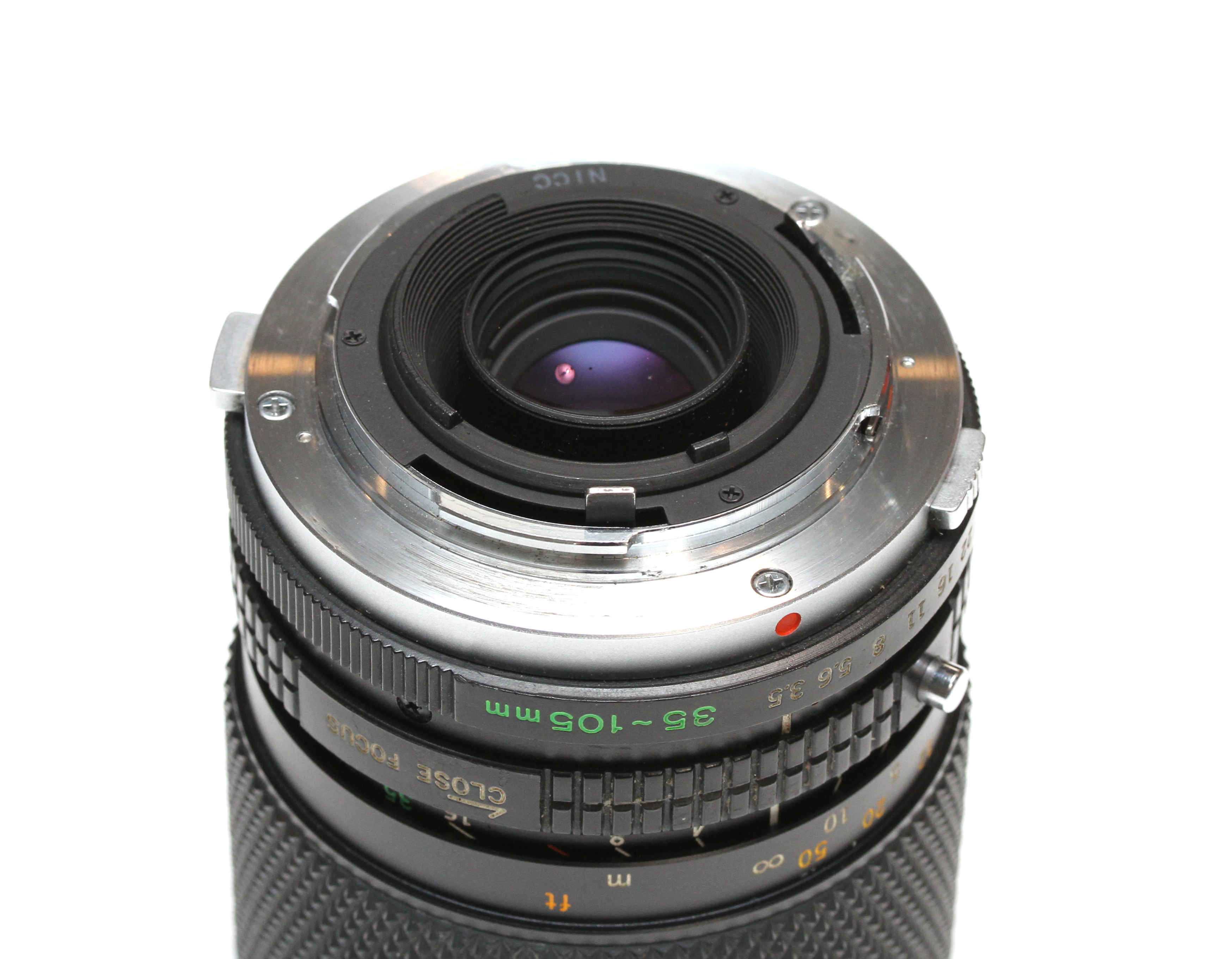 S-H-EN3C2T_3.jpg - Olympus MF 35-105mm F/3.5-4.5 Zuiko Auto-Zoom Lens in OM Mount - Image 2