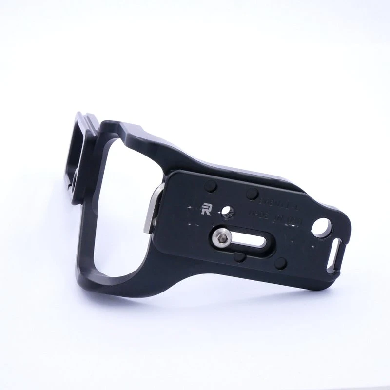 S-H-FSN655_2.webp - Really Right Stuff L-Plate for Nikon Z-Series Cameras with MB-N11 Battery Grip (was $139) - Image 1