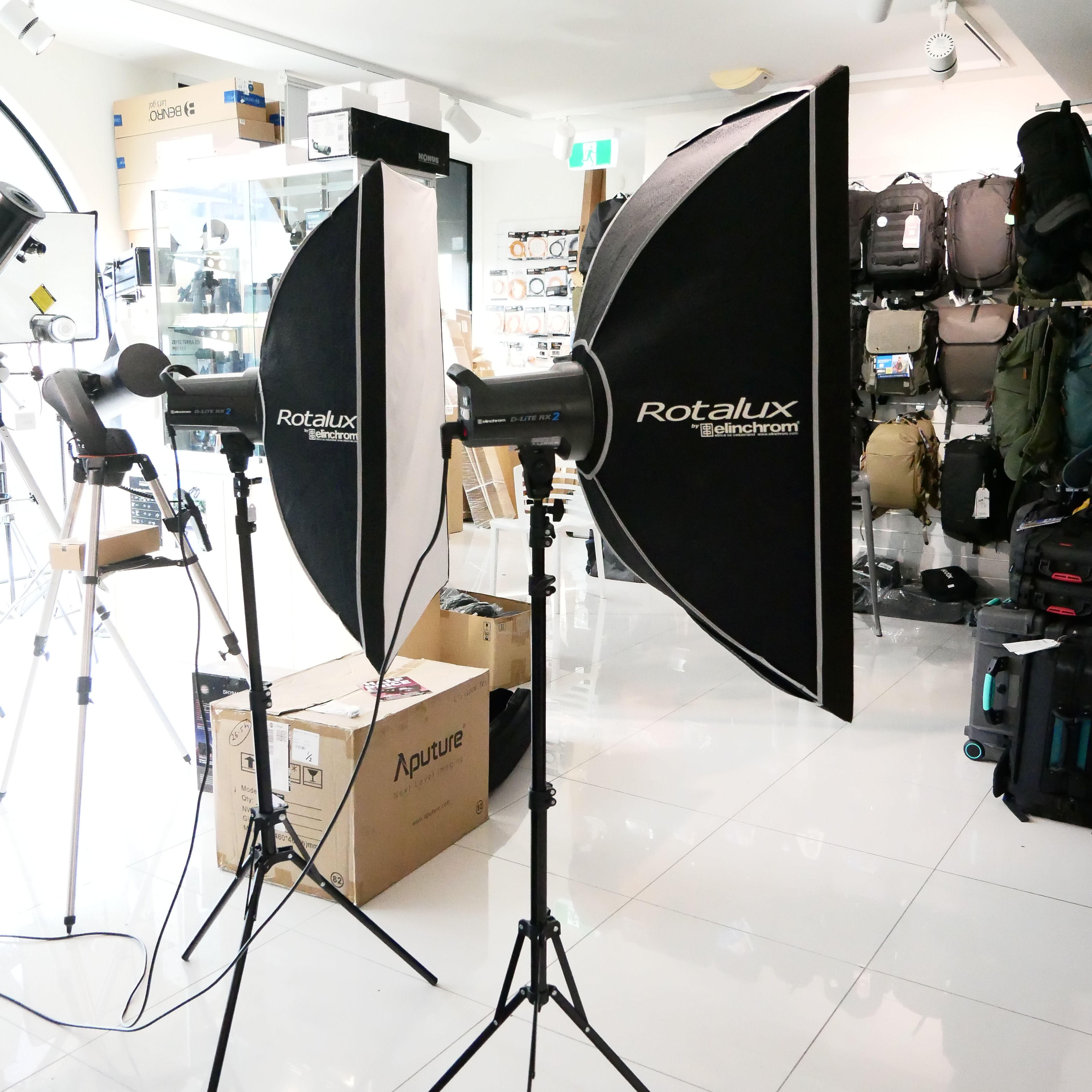 Best image for Elinchrom D-Lite RX 2 Softbox To Go Set